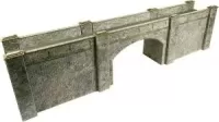 PO249 00/H0 Scale Tapered Retaining Wall in Stone